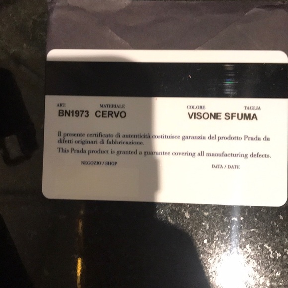 Authentic Prada bag - Picture 7 of 9